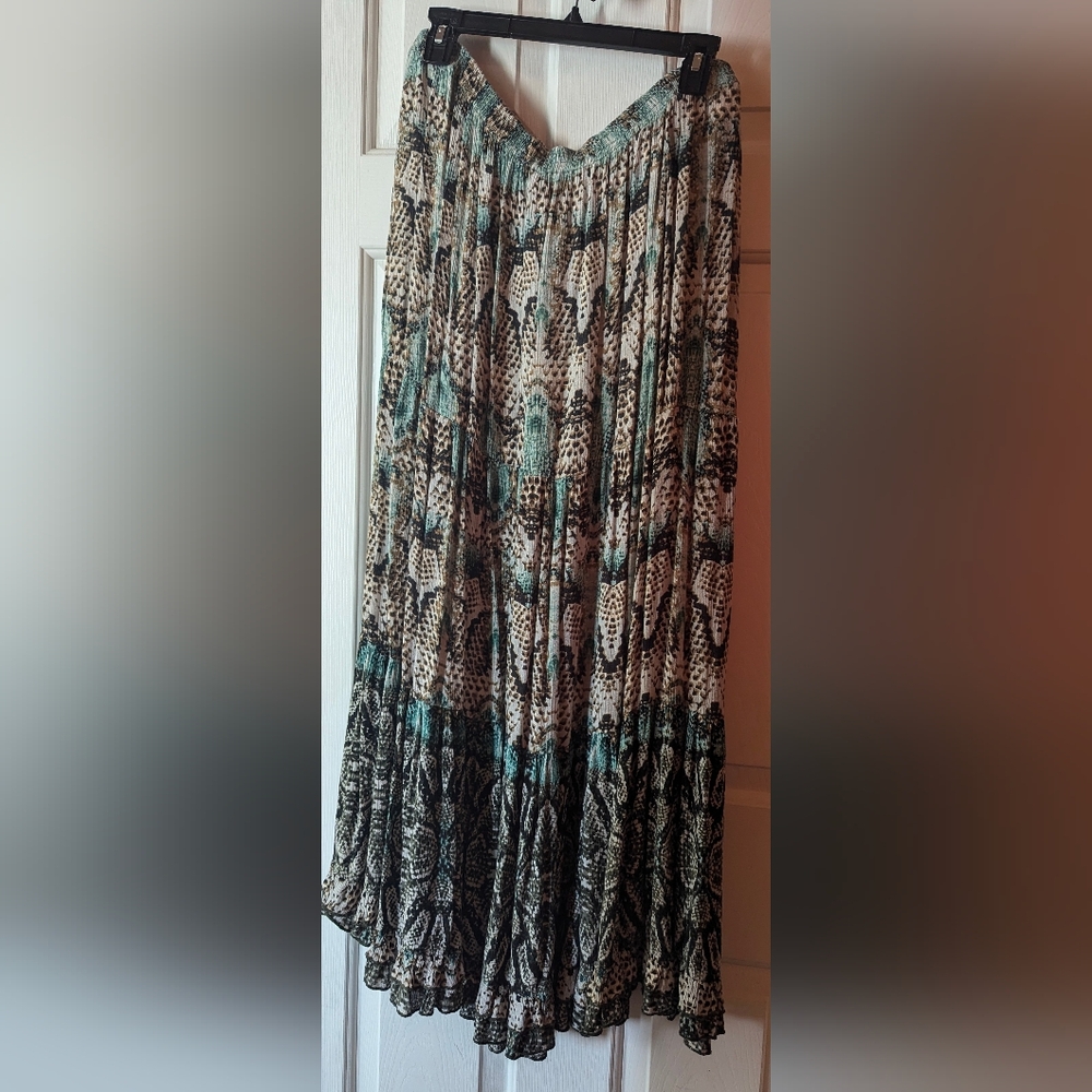 Long skirt